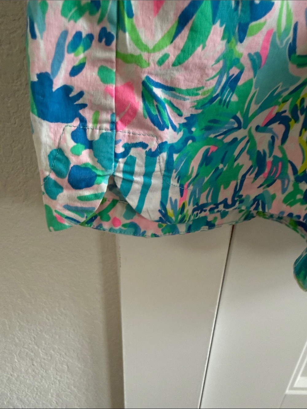 Lily Pulitzer Tropical Print Cotton Shorts in Teal, Pink & White - Picture 3 of 3